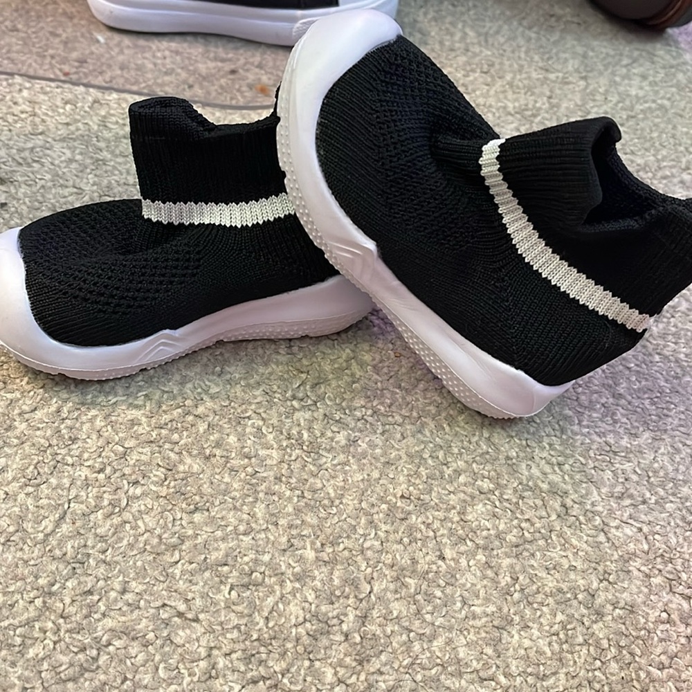 MORENDL Baby Sock Shoes Walking Shoes Non-Slip Sneakers - 9-12M